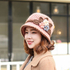 Knitted hat with vintage floral pattern