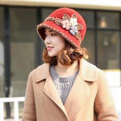 Knitted hat with vintage floral pattern