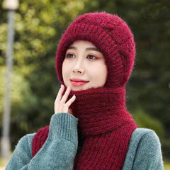 Woman's Hat and Scarf Set